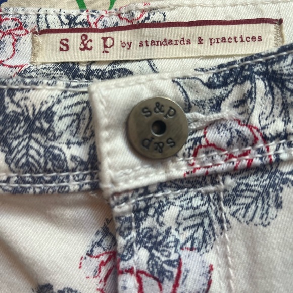 Standards & Practices cotton blend shorts - Picture 7 of 13